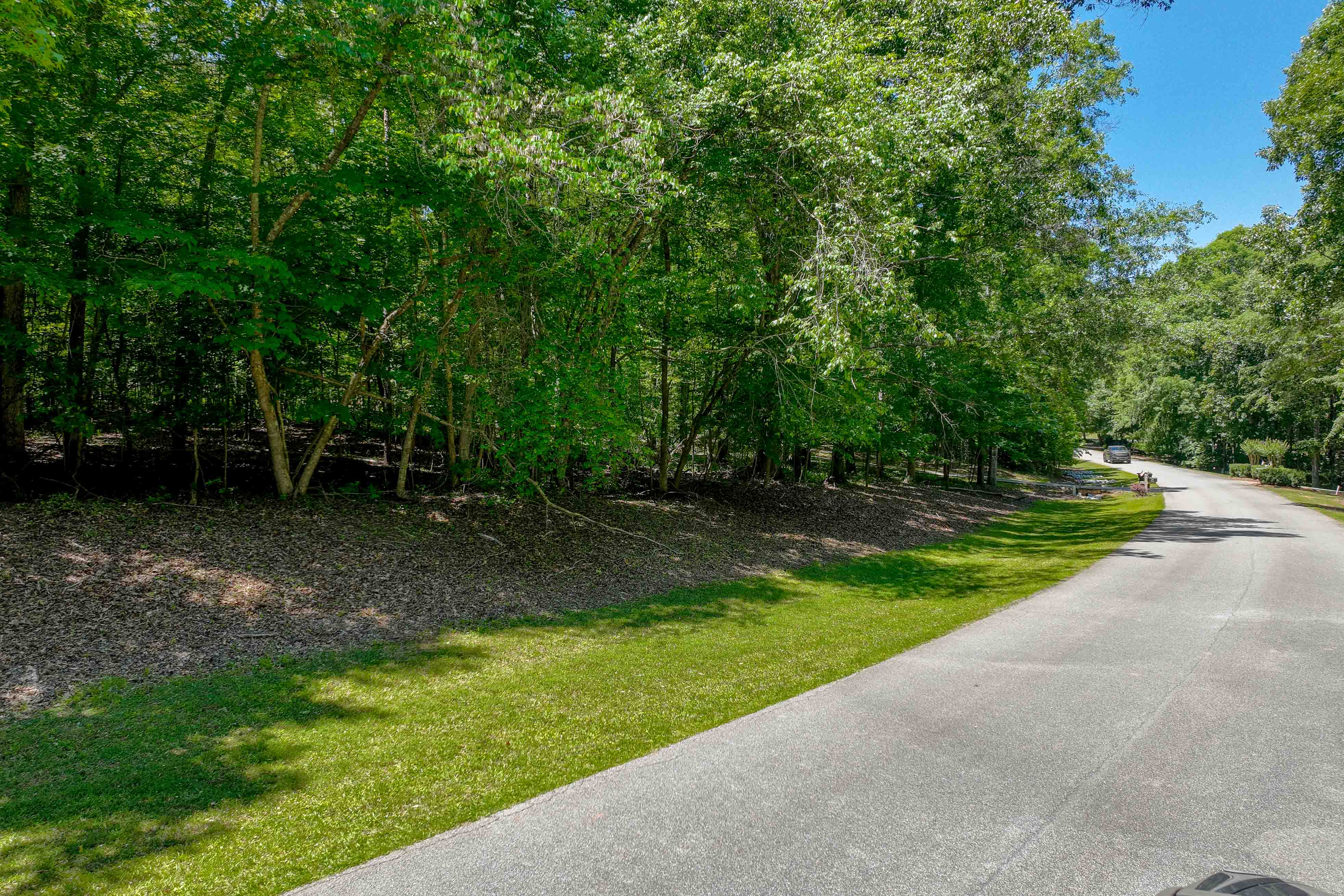 132 Broadlands Drive image 2